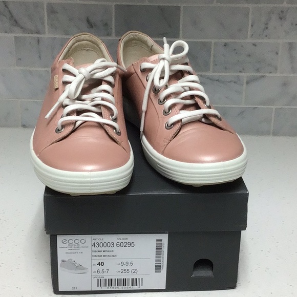 ECCO WOMEN'S SOFT 7 SNEAKER TUSCANY METALLIC - Picture 3 of 6